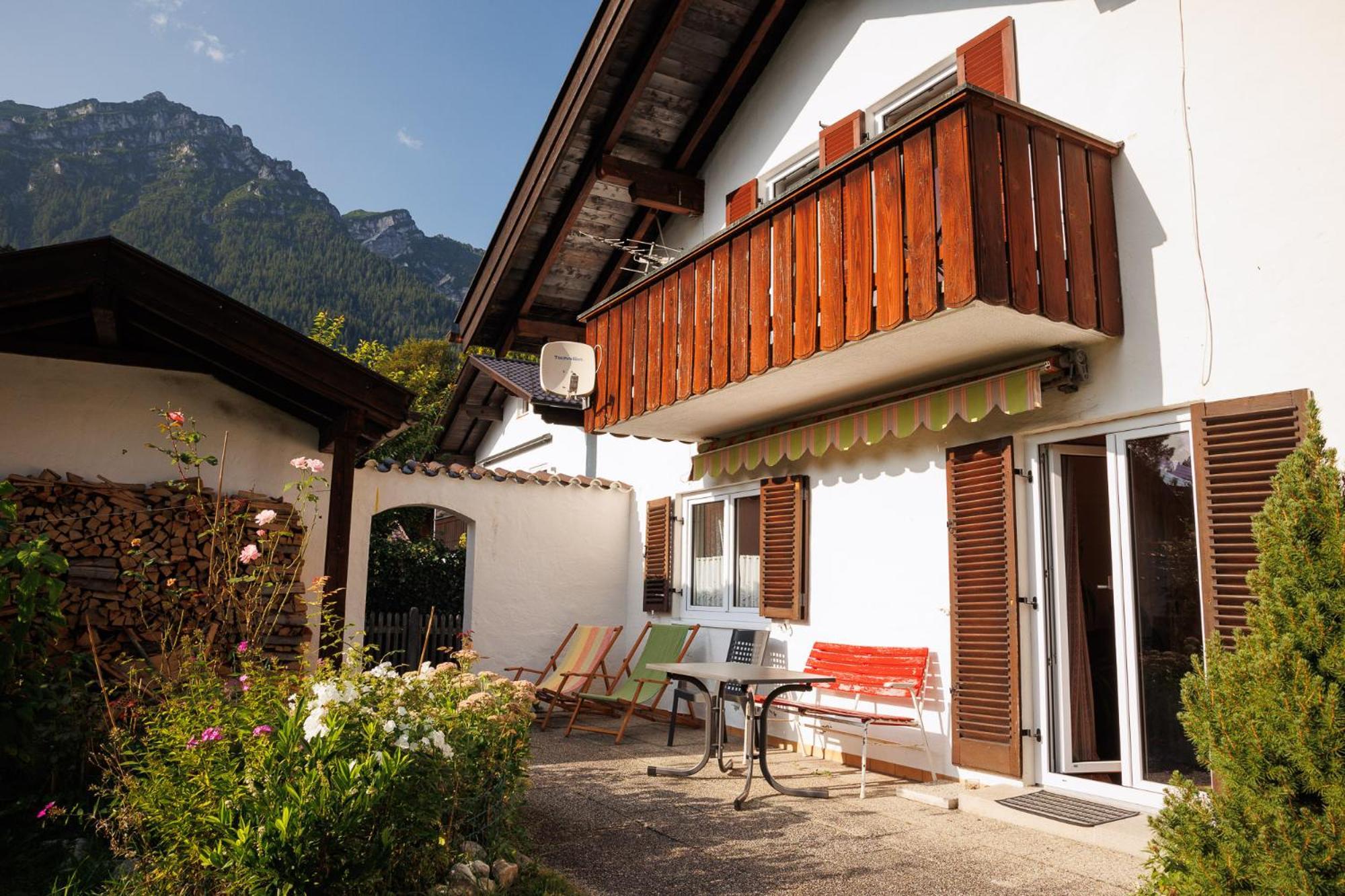 Haus Mit Wunderschoenem Ausblick Und Garten Гарміш-Партенкірхен Екстер'єр фото